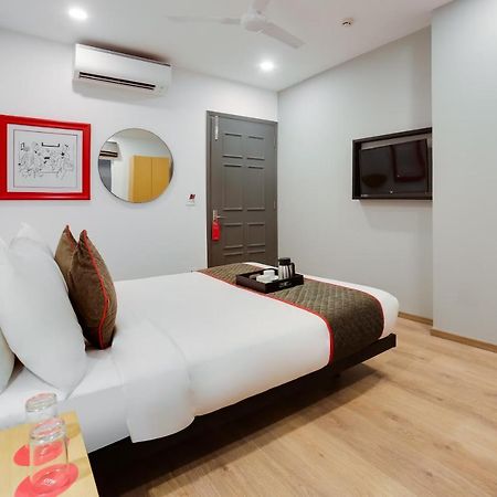 Oyo Townhouse 019 Anand Vihar New Delhi Exterior photo