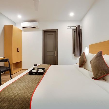 Oyo Townhouse 019 Anand Vihar New Delhi Exterior photo