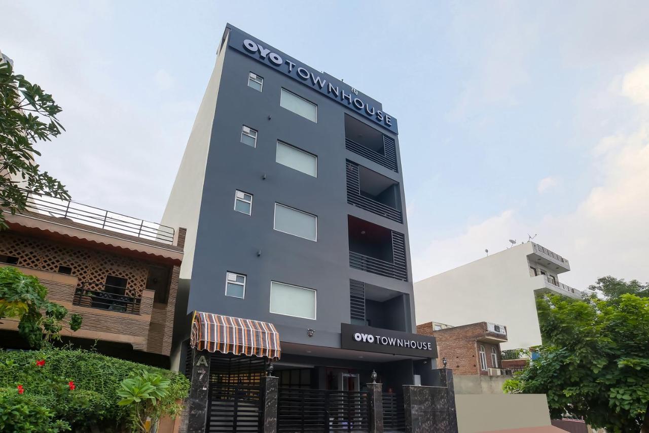 Oyo Townhouse 019 Anand Vihar New Delhi Exterior photo